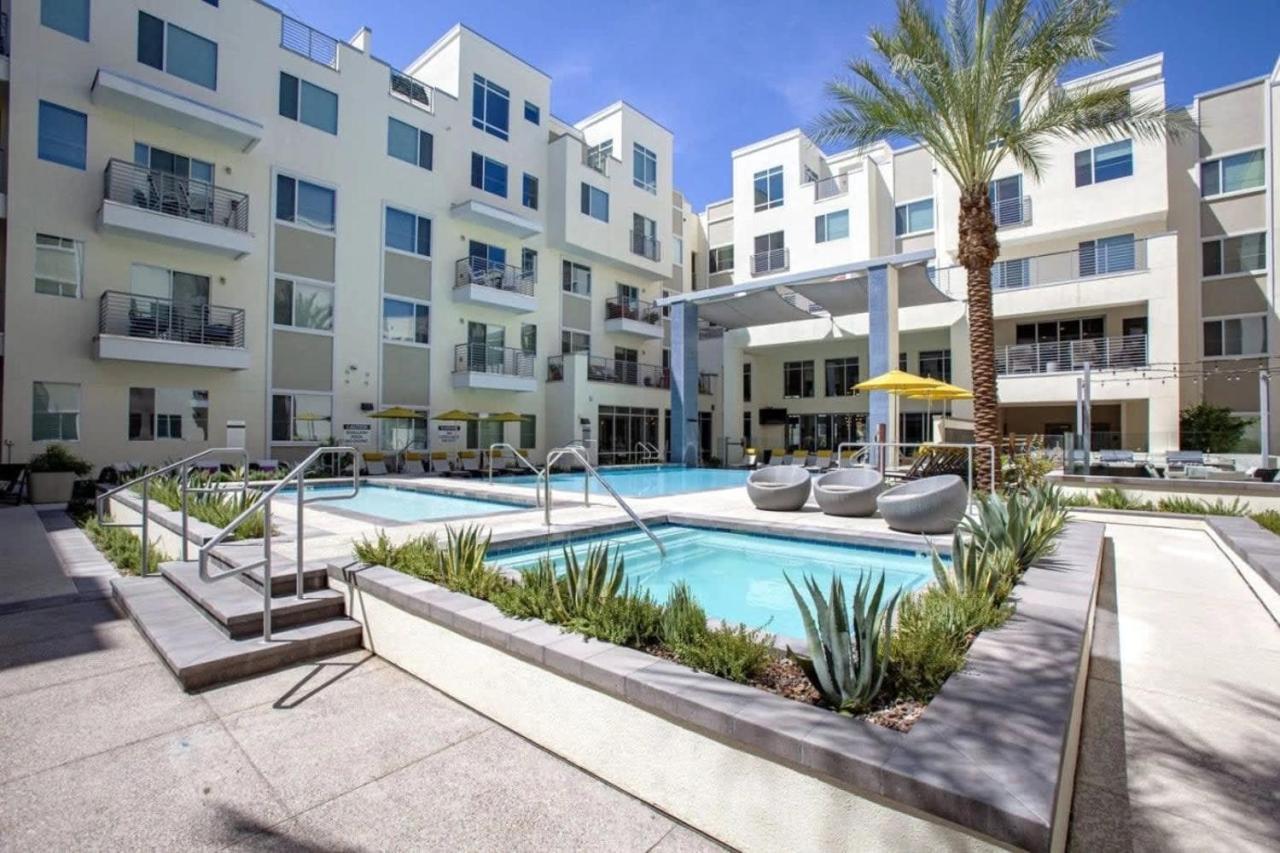 Paradise Cozysuites Under The Palms With Jacuzzi 18 Phoenix Exteriör bild